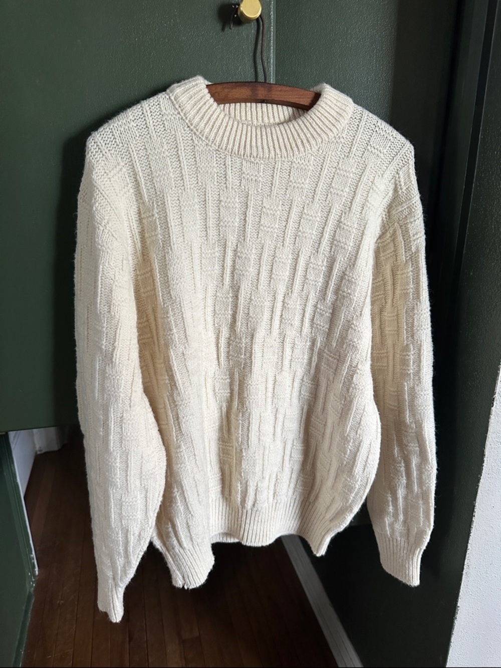 Vintage Forge Ltd Munsingwear Cream Cable Knit Sweater XL Chunky